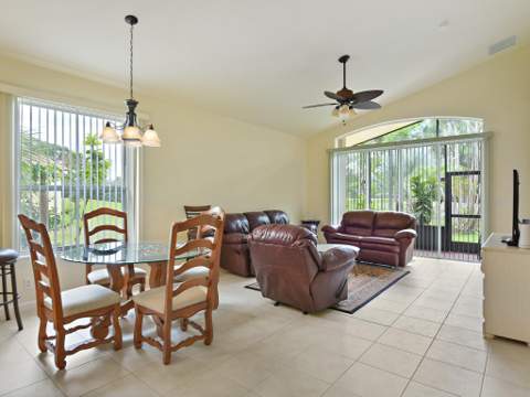 833 NW Rutherford Court, Port St. Lucie FL - photo 7 of 14