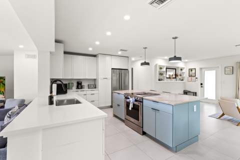 2417 NE 19th Avenue, Wilton Manors FL - photo 15 of 31