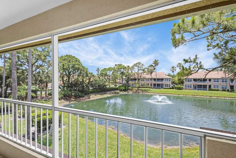 3 bedroom Condominium at 222 Legendary Circle, Legends Condo, Palm Beach Gardens — photo 4