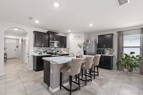 5605 Amusement Avenue, Fort Pierce FL - photo 8 of 45