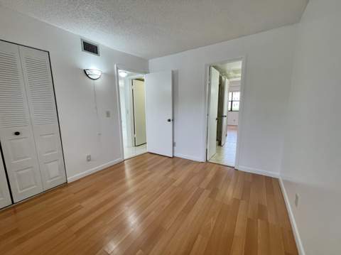 10442 Sunrise Lakes Boulevard #104, Sunrise FL - photo 9 of 23
