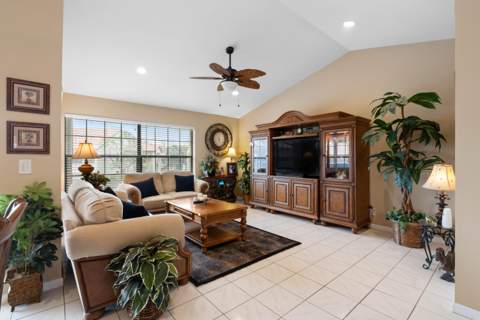 3327 Jog Park Drive #4022, Greenacres FL - photo 8 of 45