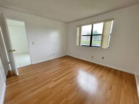 10442 Sunrise Lakes Boulevard #104, Sunrise FL - photo 14 of 23