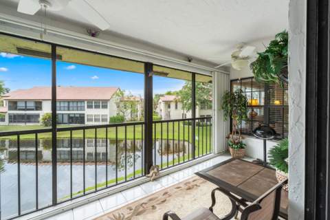 3327 Jog Park Drive #4022, Greenacres FL - photo 6 of 45