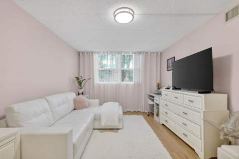 9081 Lime Bay Boulevard #115, Tamarac FL - photo 15 of 54