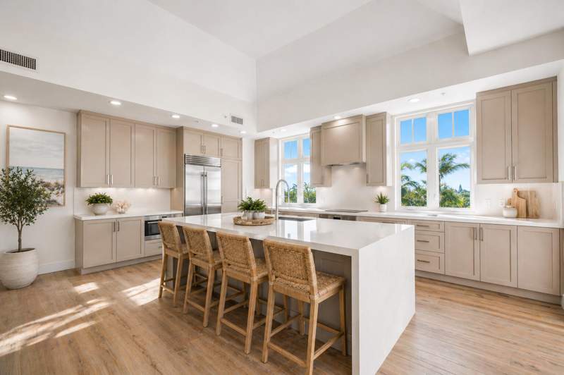 2 bedroom Condominium at 178 Lake Drive #4101, Havn Residences & Yacht Club Condo, Palm Beach Shores — photo 2