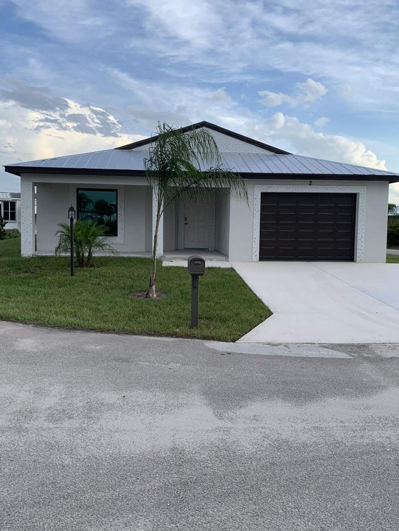 2 bedroom Single Family Residence at 43 La Villa Way, Spanish Lakes Country Club Village, Fort Pierce — photo 2
