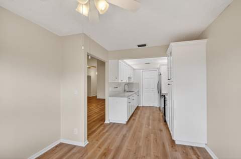 6105 Fairfield Circle, Greenacres FL - photo 16 of 55