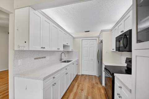 6105 Fairfield Circle, Greenacres FL - photo 18 of 55