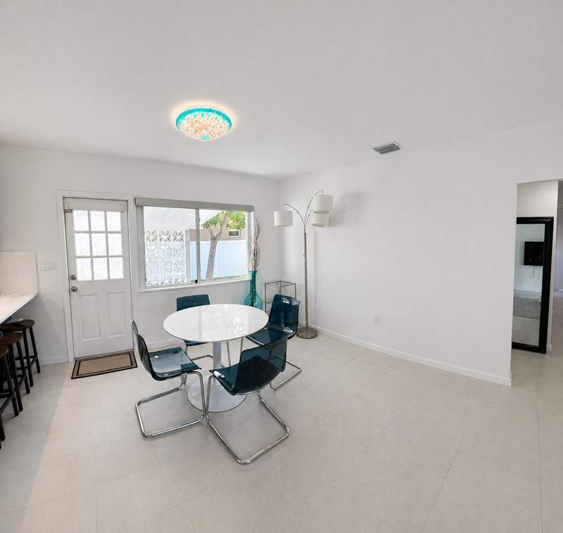 2 bedroom Single Family Residence at 1107 S 15th Avenue, Sunset Trails No 2, Hollywood — photo 5