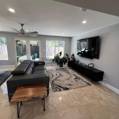 5880 NE 22nd Avenue, Fort Lauderdale FL - photo 6 of 22