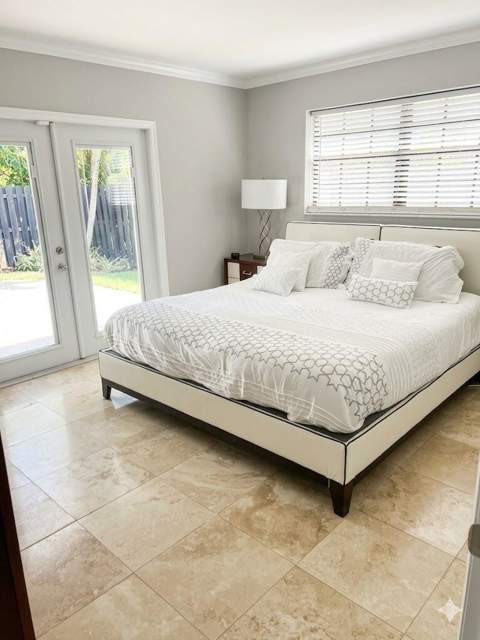 5880 NE 22nd Avenue, Fort Lauderdale FL - photo 9 of 22