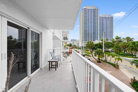 95 N Birch Road #304, Fort Lauderdale FL - photo 24 of 35