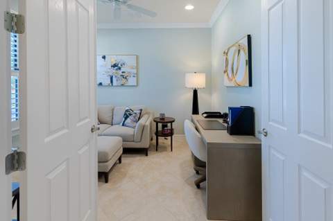 221 SE Longview Drive, Port St. Lucie FL - photo 7 of 60