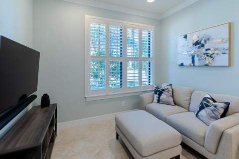 221 SE Longview Drive, Port St. Lucie FL - photo 8 of 60