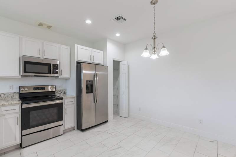 2 bedroom Townhouse at 696 NE Waters Edge Lane, River Place On The St Lucie No. 8, Port St. Lucie — photo 5