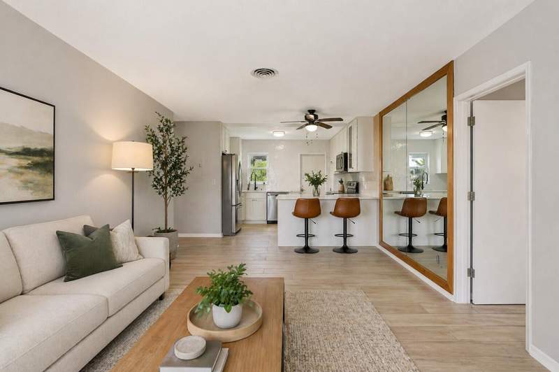 2 bedroom Stock Cooperative at 2829 NE 30th Street #302, Regency House Co-Op, Fort Lauderdale — photo 3
