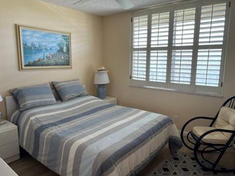 4570 NW 18th Avenue #606, Deerfield Beach FL - photo 12 of 21