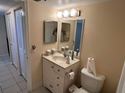 4570 NW 18th Avenue #606, Deerfield Beach FL - photo 13 of 21