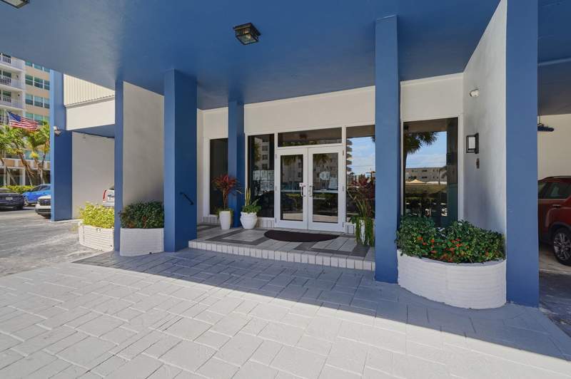 1 bedroom Condominium at 1400 S Ocean Drive #303, Trafalgar Towers Condominium, Hollywood — photo 5