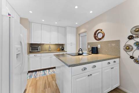 2625 NW 3rd Avenue, Wilton Manors FL - photo 9 of 46