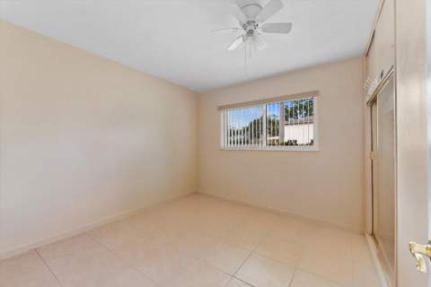 2625 NW 3rd Avenue, Wilton Manors FL - photo 16 of 46