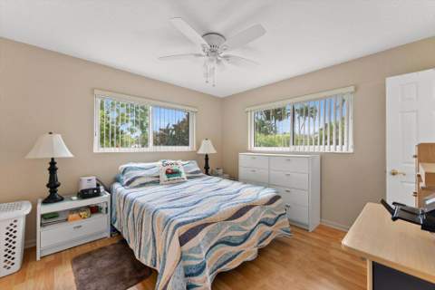 2625 NW 3rd Avenue, Wilton Manors FL - photo 17 of 46