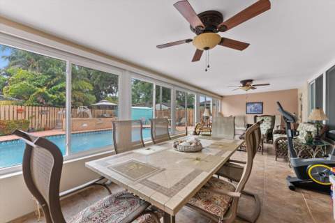 2625 NW 3rd Avenue, Wilton Manors FL - photo 23 of 46