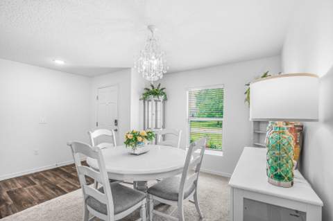 549 SW Prado Avenue, Port St. Lucie FL - photo 7 of 37