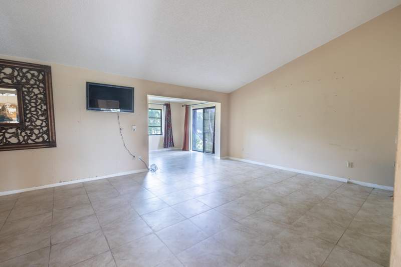 2 bedroom Single Family Residence at 6149 Olivewood Circle, Buttonwood 1, Greenacres — photo 3