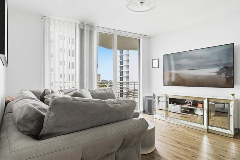 2 bedroom Condominium at 1551 N Flagler Drive #605, Slade Condo, West Palm Beach — photo 5