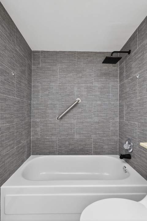 7770 Tahiti Lane #102, Lake Worth FL - photo 12 of 32