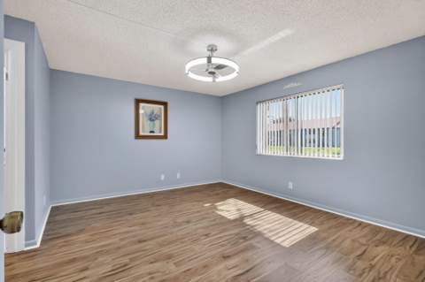 7770 Tahiti Lane #102, Lake Worth FL - photo 22 of 32