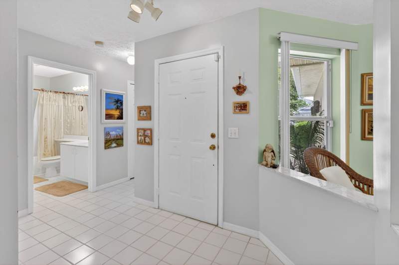 3 bedroom Single Family Residence at 6656 Picante Circle, Spanish Lakes Fairways NE Phase, Fort Pierce — photo 5