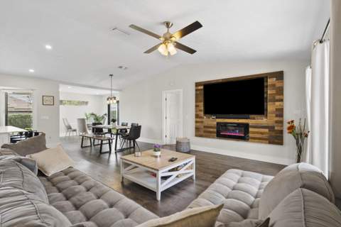 1720 SW Beeker Street, Port St. Lucie FL - photo 8 of 31
