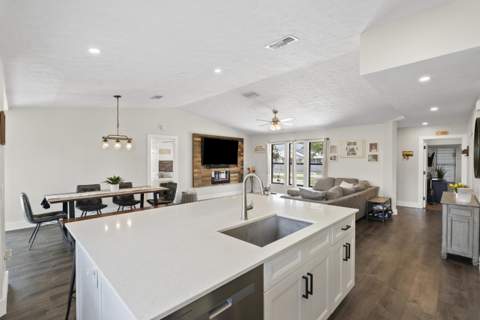 1720 SW Beeker Street, Port St. Lucie FL - photo 14 of 31