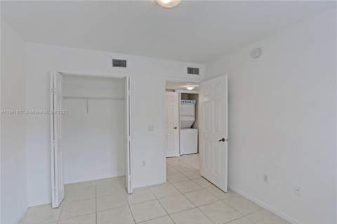 3810 N Jog Road #106, West Palm Beach FL - photo 9 of 13