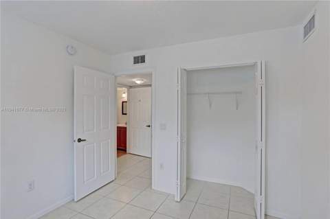 3810 N Jog Road #106, West Palm Beach FL - photo 11 of 13