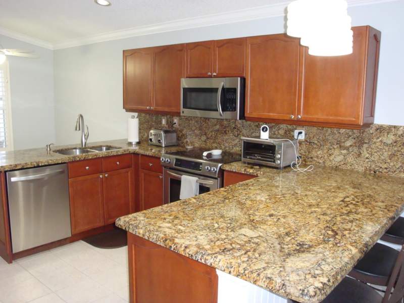 3 bedroom Single Family Residence at 6304 Barton Creek Circle, Winston Trails Par 1, Lake Worth — photo 4