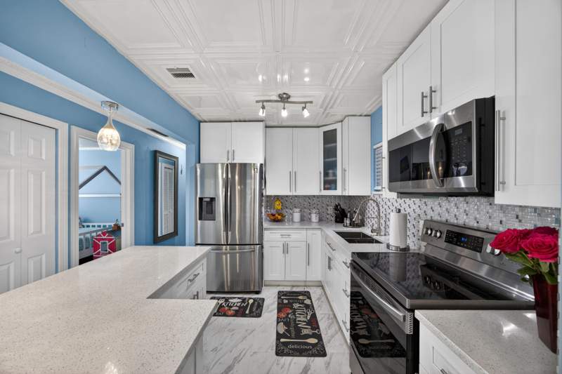 3 bedroom Single Family Residence at 1020 Avon Road, Belvedere Park, West Palm Beach — photo 5