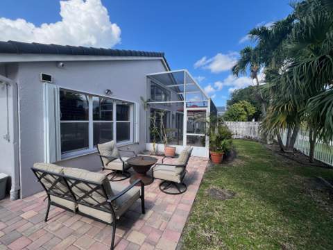 6304 Barton Creek Circle, Lake Worth FL - photo 18 of 30