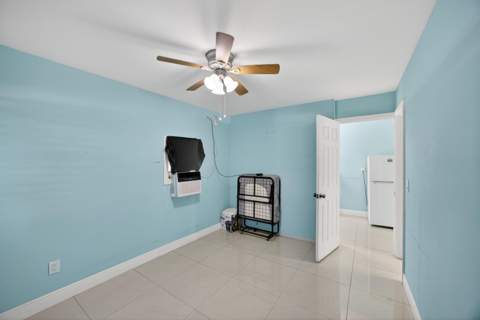 1020 Avon Road, West Palm Beach FL - photo 21 of 22