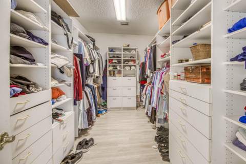 185 Thornton Drive, Palm Beach Gardens FL - photo 22 of 53