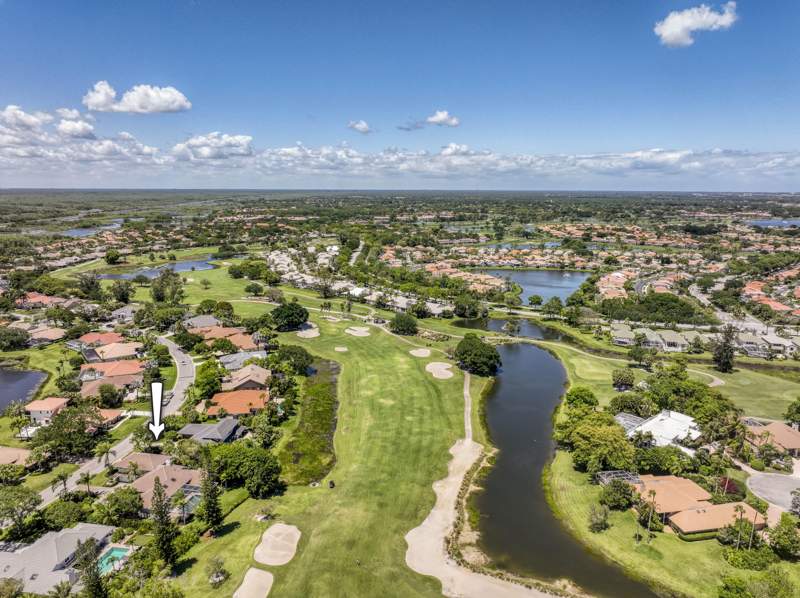 5 bedroom Single Family Residence at 185 Thornton Drive, Preston at PGA National, Palm Beach Gardens — photo 3