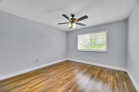 3740 NW Adriatic Lane, Jensen Beach FL - photo 12 of 18