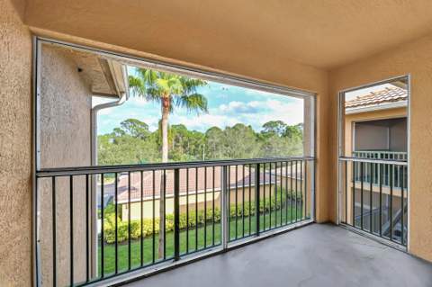 3740 NW Adriatic Lane, Jensen Beach FL - photo 16 of 18