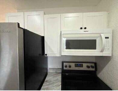 2209 NW 6th Street #1, Fort Lauderdale FL - photo 8 of 14