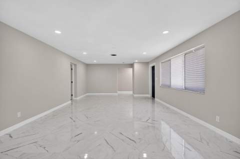 9361 SE Duncan Street, Hobe Sound FL - photo 14 of 92
