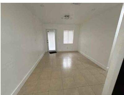 3 bedroom Single Family Residence at 2209 NW 6th Street #1, Washington Park, Fort Lauderdale — photo 2