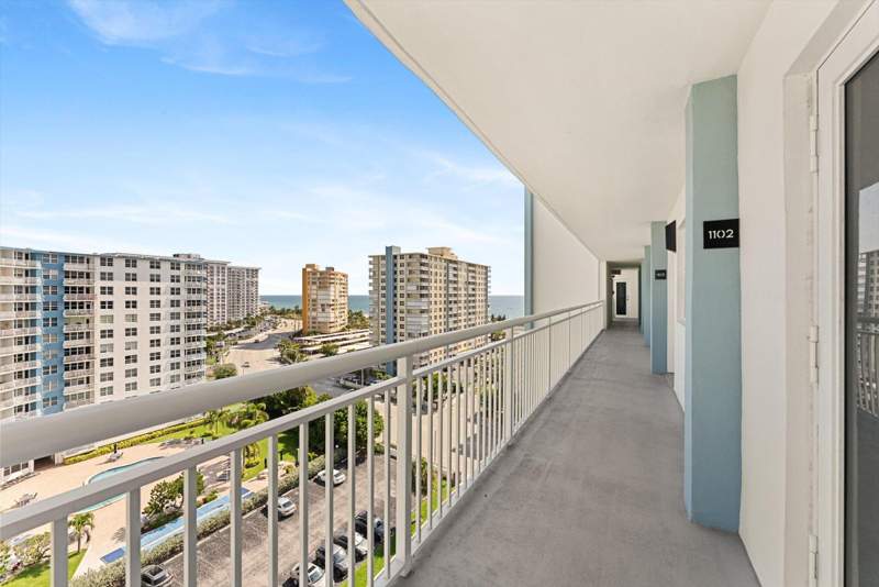 1 bedroom Condominium at 201 N Ocean Boulevard #1102, Granada House Condominium, Pompano Beach — photo 3